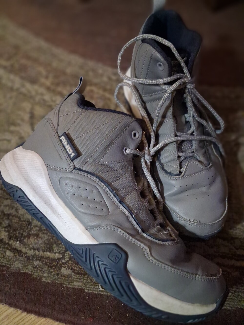 AND1 High Top Athletic Shoes Mens Size 8.5